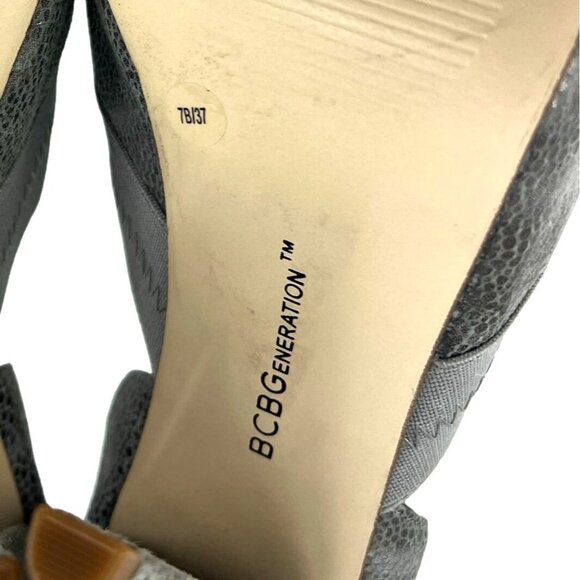 VTG Mob Wife Strappy Peep Toe Shiny 5" Heels Size 7 Gray Stretchy Pin Up Boudoir - Picture 7 of 7